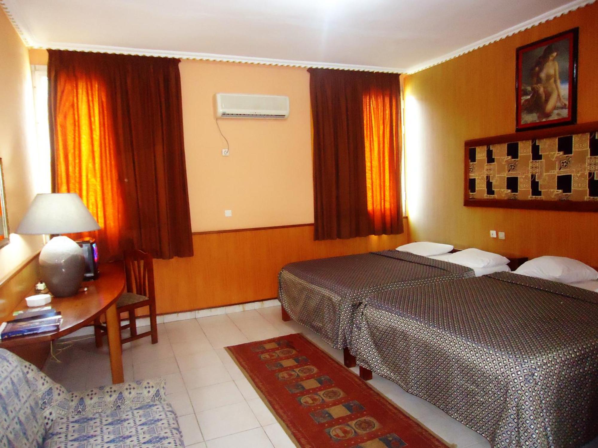 Hotel Saffana Ντουάλα Εξωτερικό φωτογραφία